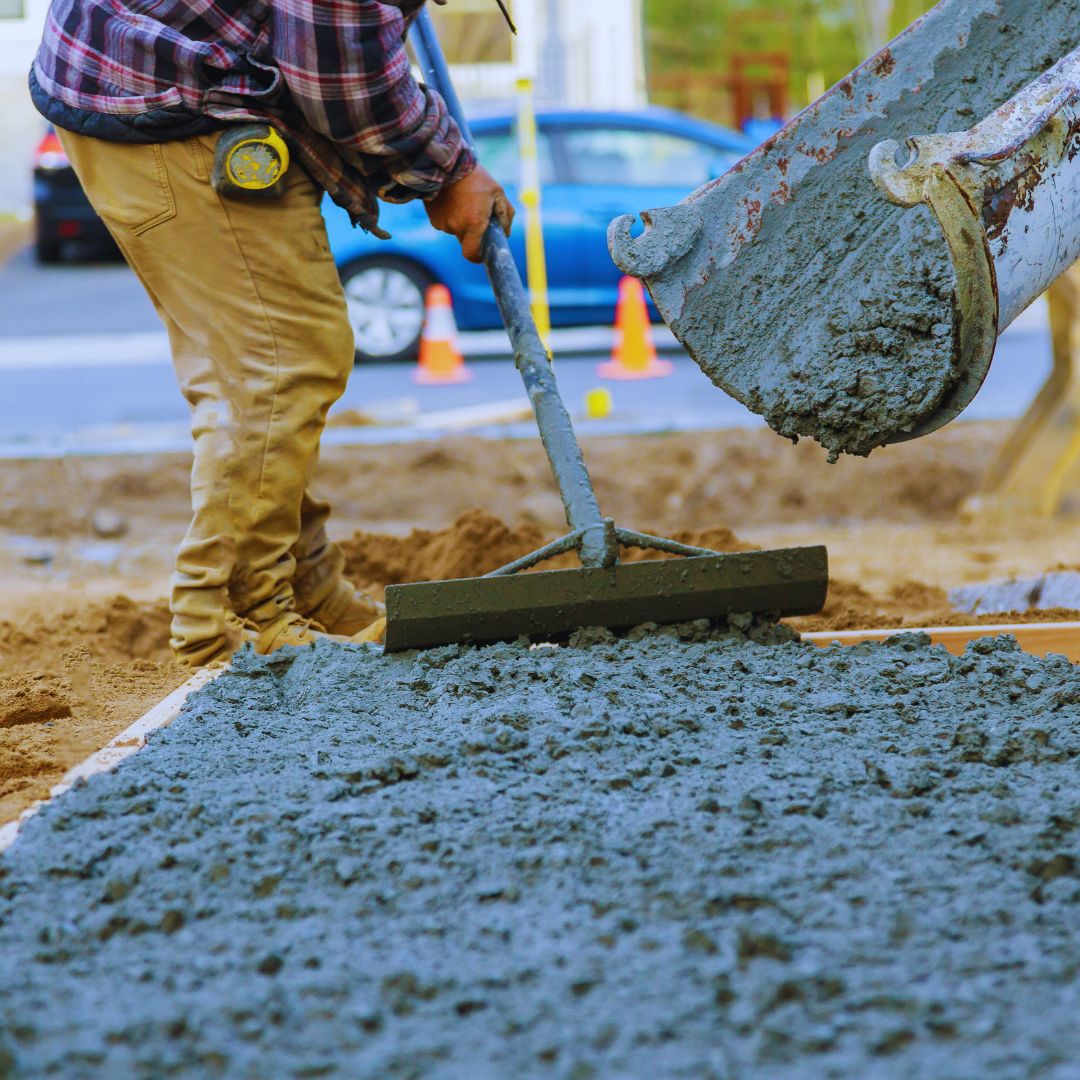 Sem uma hidratação adequada, o concreto pode apresentar fissuras e trincas, comprometendo a qualidade da obra.
