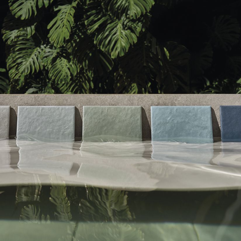 Por que Escolher Tintas Especiais para Piscinas?