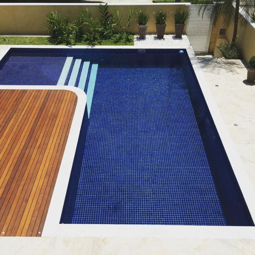 Por que Escolher Tintas Especiais para Piscinas?